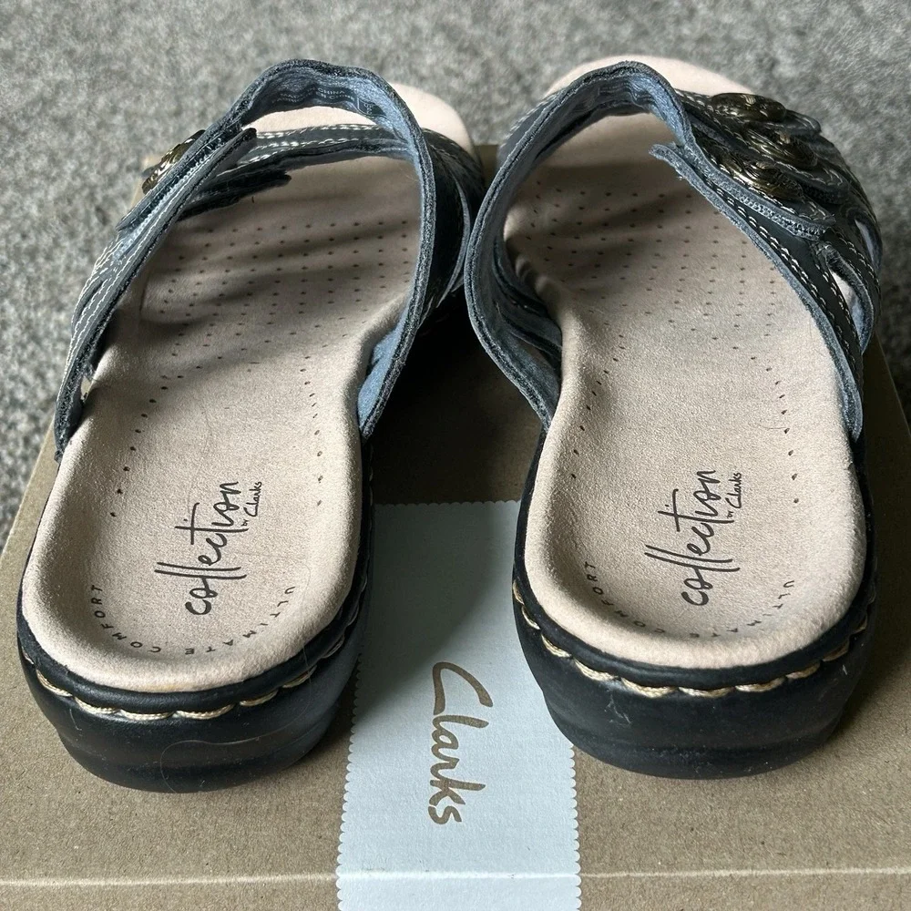 NIB Clarks Collection Leisa Grace - Size 7.5 -Denim Blue/Grey Adjustable 3 Strap